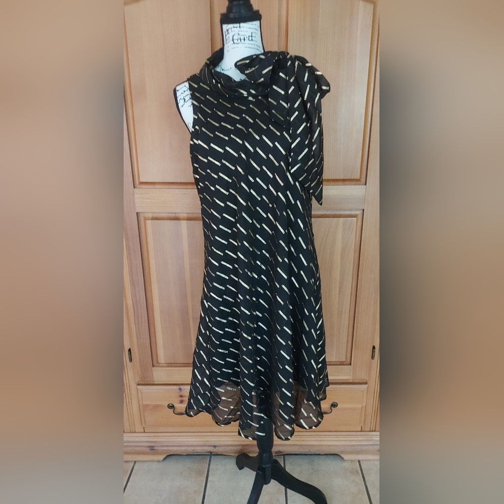 Black/Gold Dress